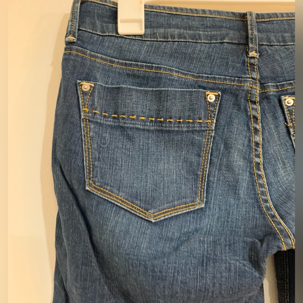 Banana Republic Bermuda Jean Shorts Size 4 Modest Shorts Spring Beach Vacation - Picture 8 of 11